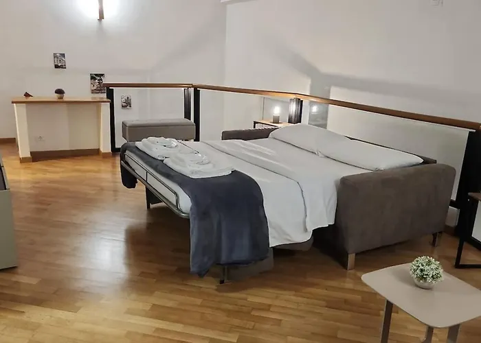 Palazzo Antico - Loft Moderno - Fontana Di Trevi דירה רומא