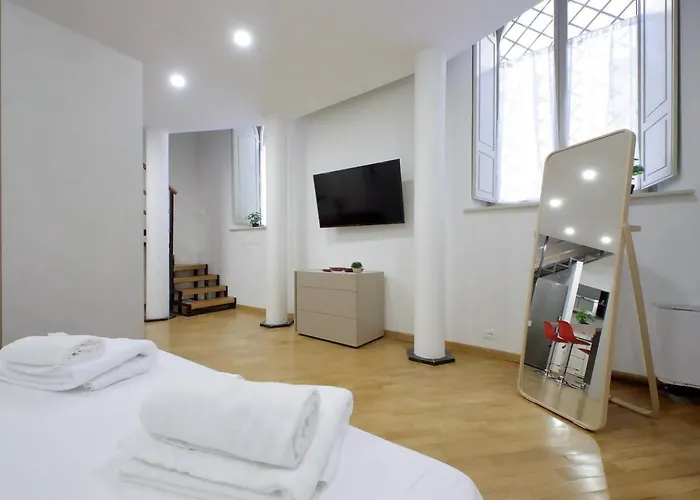 Palazzo Antico - Loft Moderno - Fontana Di Trevi Apartment